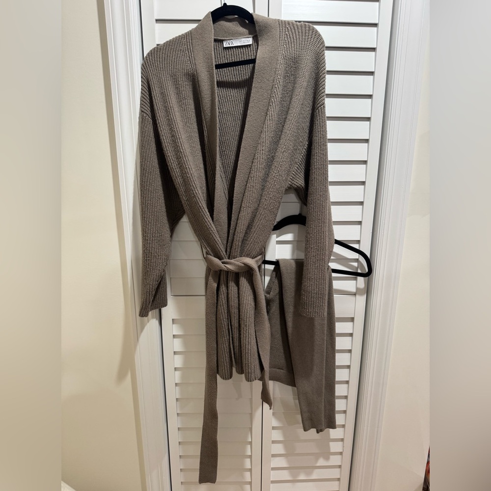 *SELLING AS SET!* Zara Taupe Ribbed Knit Cardigan & Matching Legging